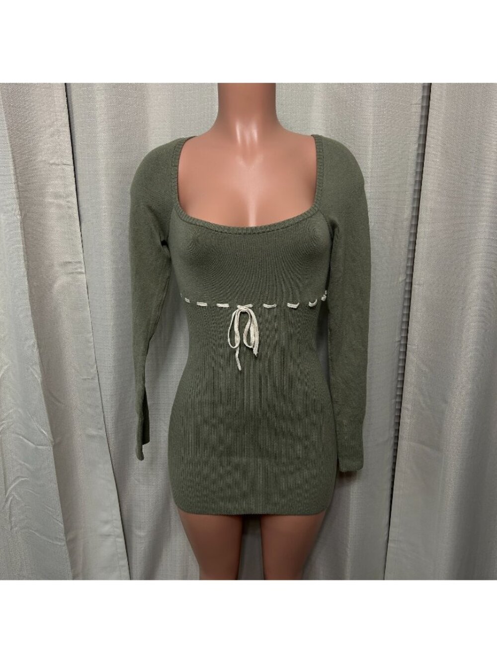 BDG Edison Long Sleeve Sweater Mini Dress Women's Size Large Khaki Pullover NWOT